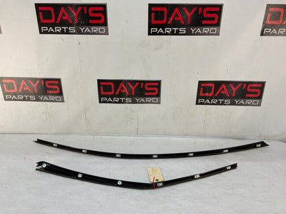 Door trim - Day's Parts Yard
