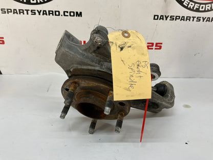 2002 Chevy C5 Corvette Convertible RH Passenger Front Suspension Spindle Knuckle Hub OEM