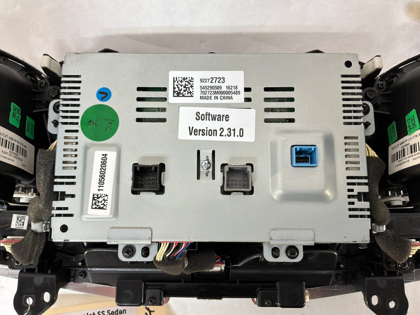 2017 Chevy SS Sedan Navigation Display Radio CD Player Face Plate Screen Receiver OEM
