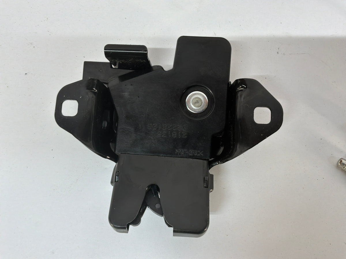 2014 Chevy SS Sedan Trunk Deck Lid Latch OEM