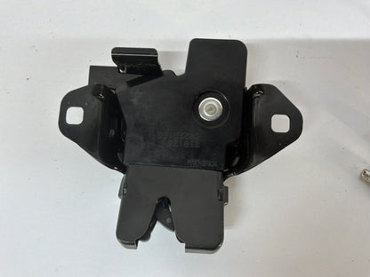 2014 Chevy SS Sedan Trunk Deck Lid Latch OEM
