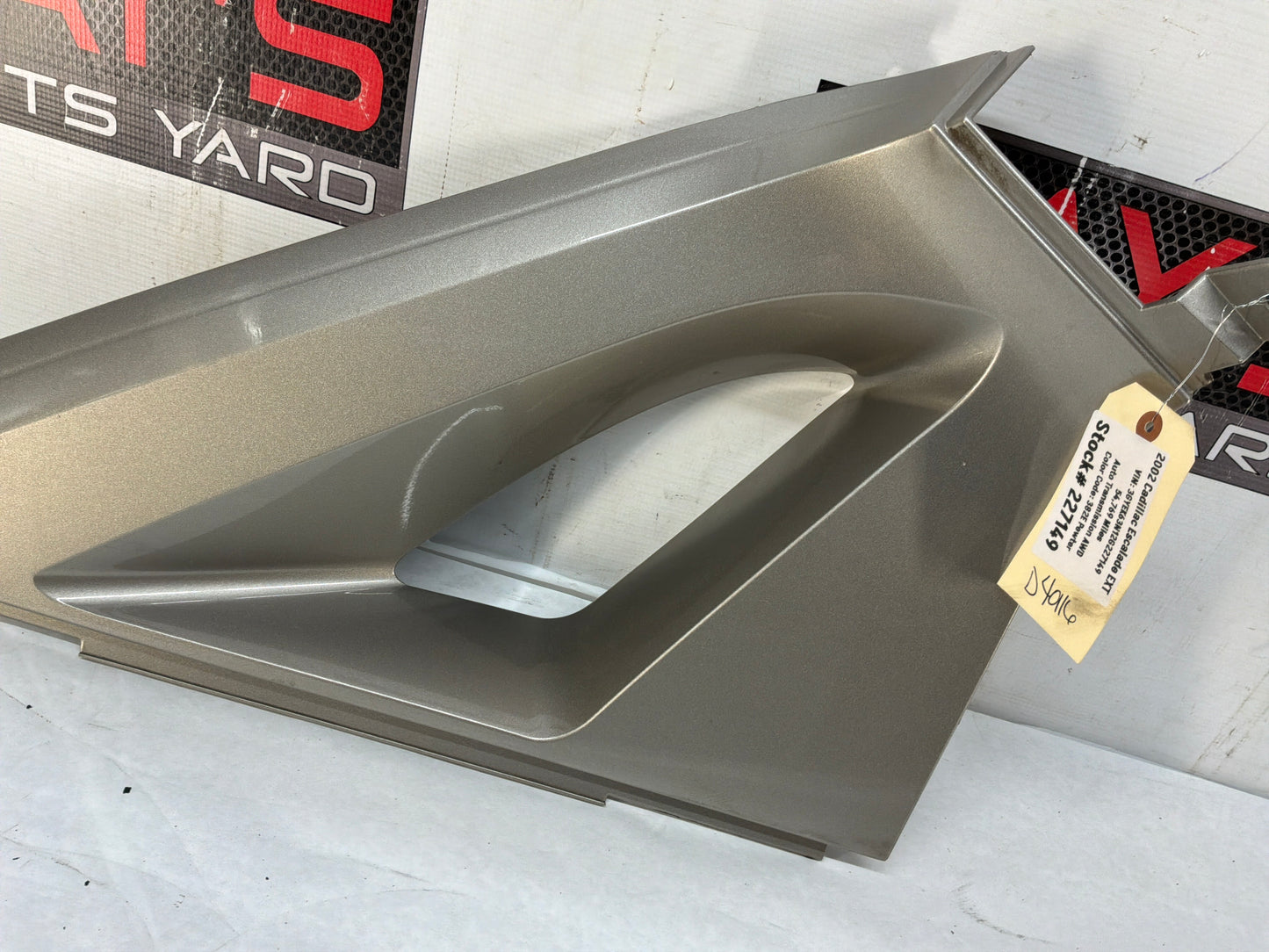 2002 Cadillac Escalade EXT LH Driver Rear Inner Upper Triangle Sail OEM