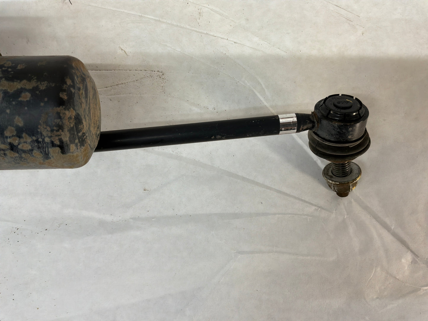 2013 Chevy Camaro RH Passenger Front Suspension Shock Strut Assembly
