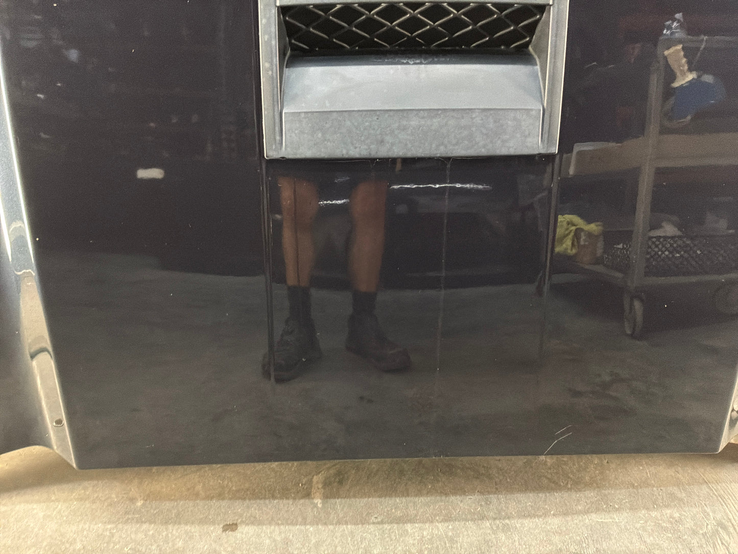 2014 Chevy Camaro SS Hood w/ Scoop Vent Grille Insert OEM