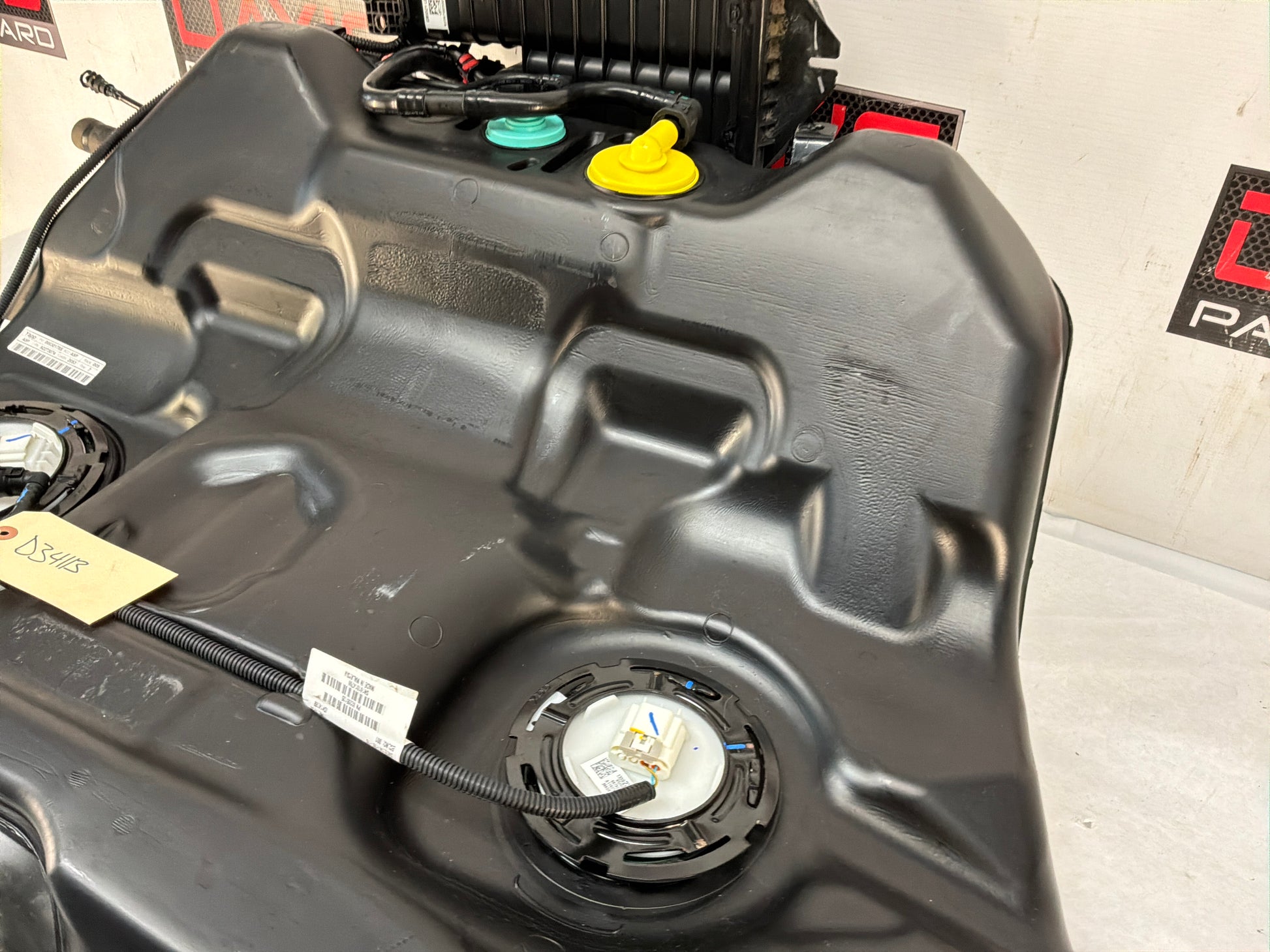 Fuel tank - Day's Parts Yard