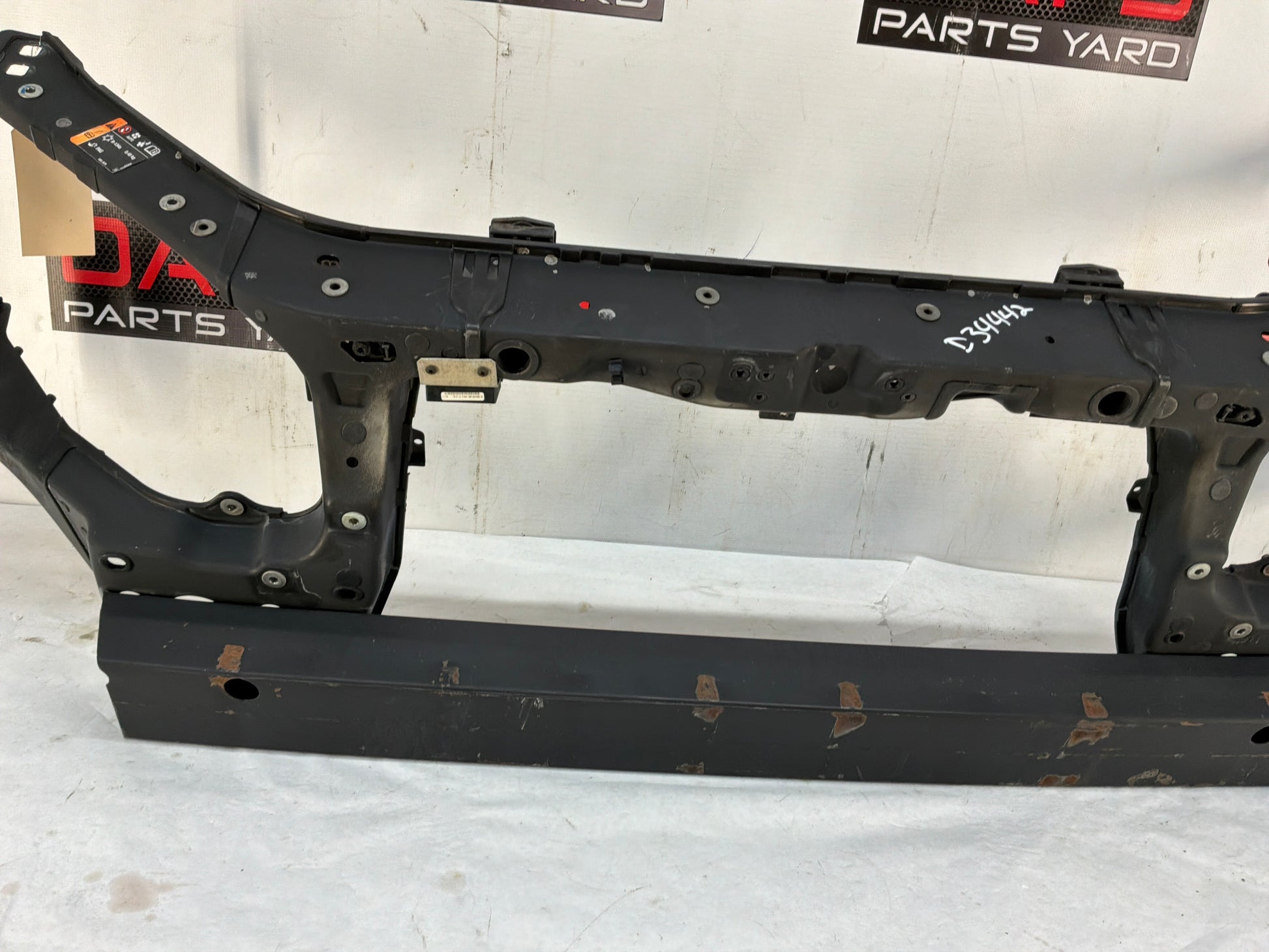 Radiator core support - Day's Parts Yard
