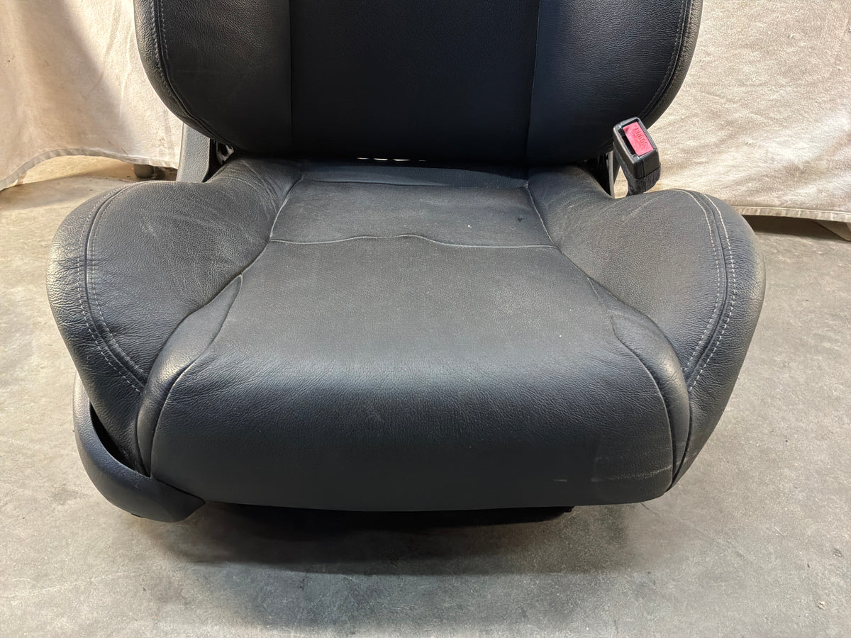 2006 Pontiac GTO Seats Front and Rears Black Leather OEM