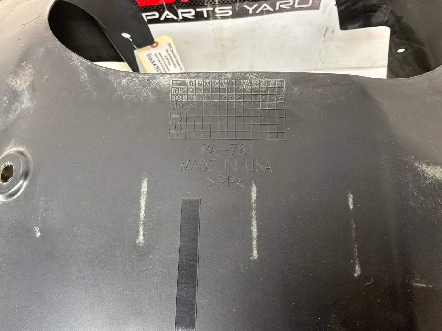 Lh front wheel liner - Day's Parts Yard