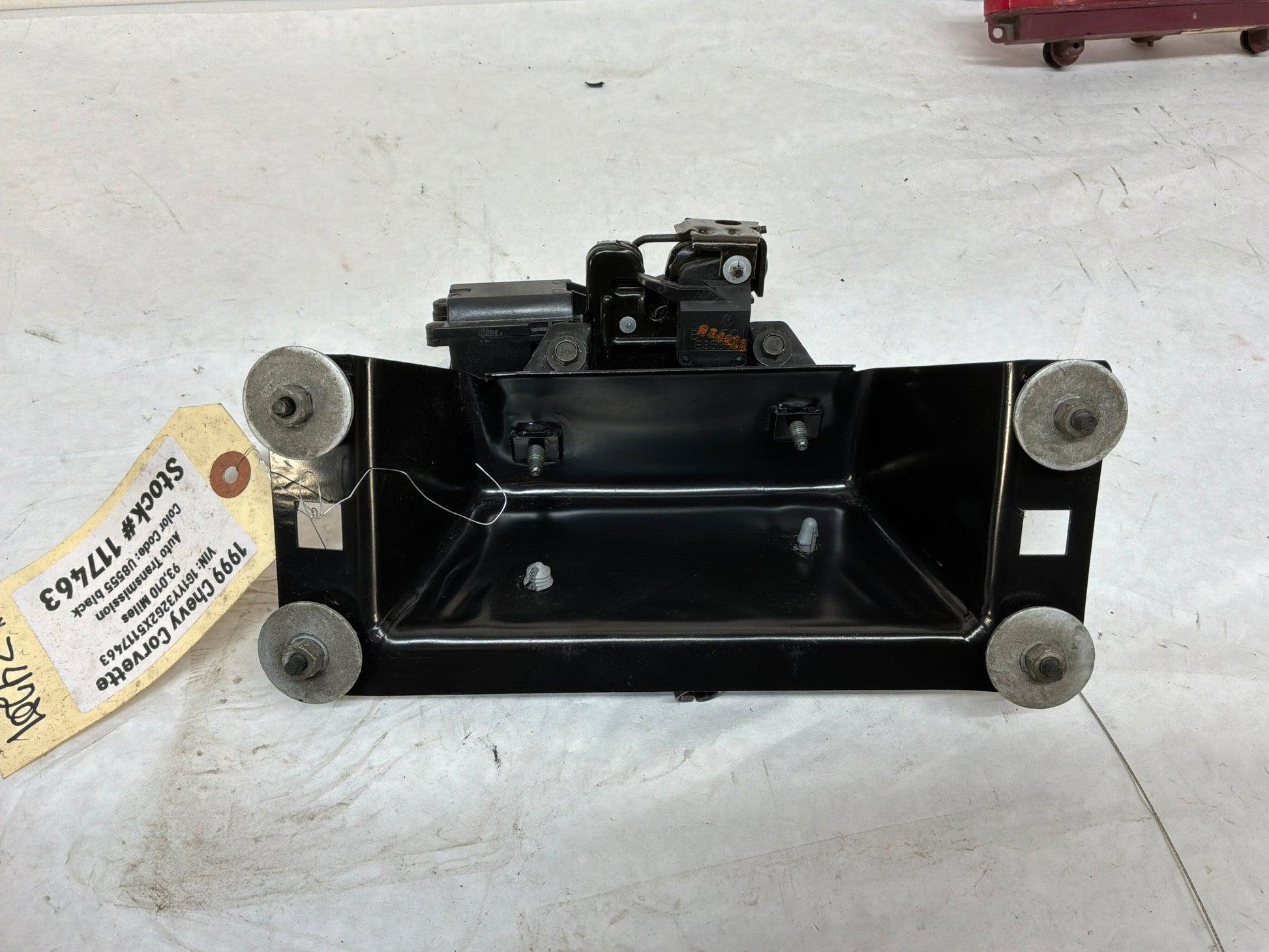 1999 Chevy C5 Corvette Rear Trunk Latch Assembly OEM - Day's Parts Yard