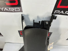 Center console - Day's Parts Yard