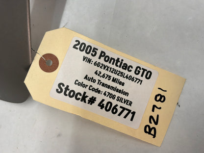 2005 Pontiac GTO Radio bezel