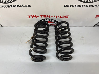 2014 Cadillac CTS-V Sedan RH & LH Rear Suspension Coil Springs OEM