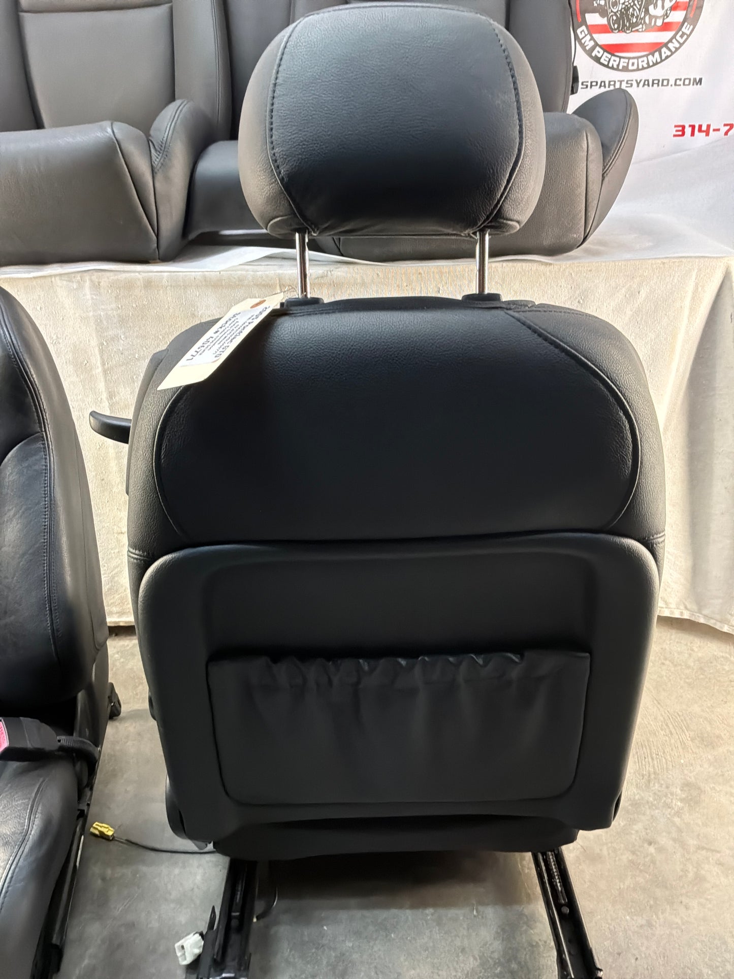2005 Pontiac GTO Black Leather Front and Rear Seats Set OEM
