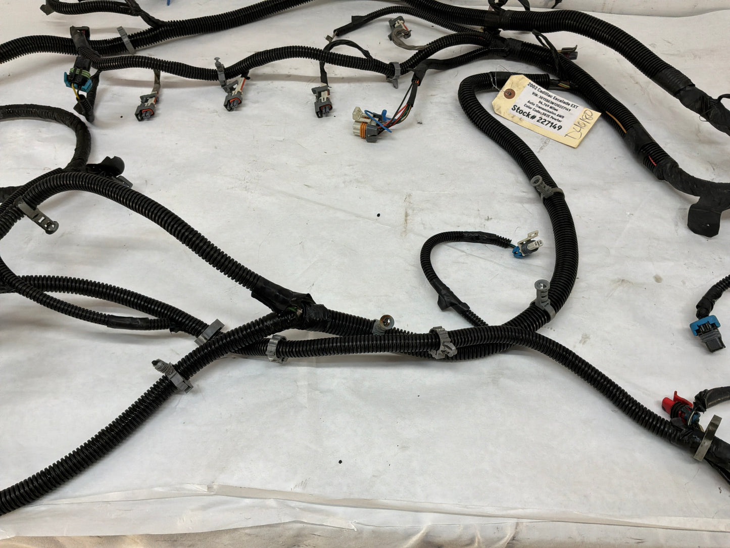 2002 Cadillac Escalade EXT Engine Transmission Wire Wiring Harness OEM