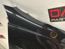 Rh fender - Day's Parts Yard