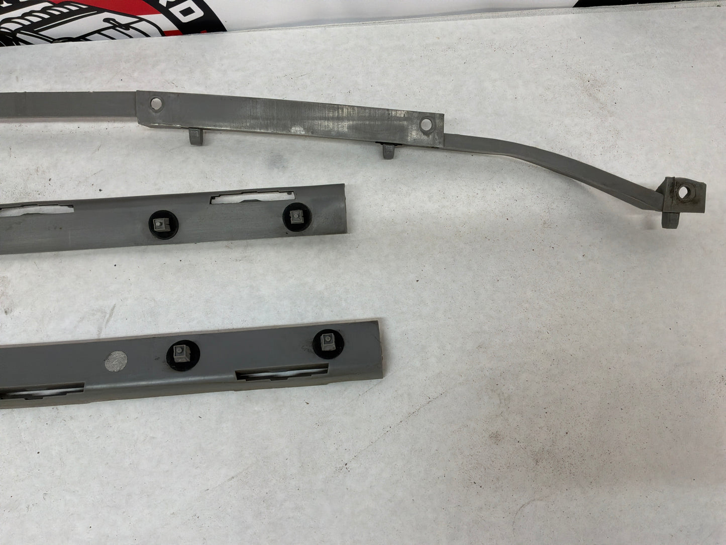 2006 Pontiac GTO Rear Bumper Brackets Guides Set 3 Piece OEM