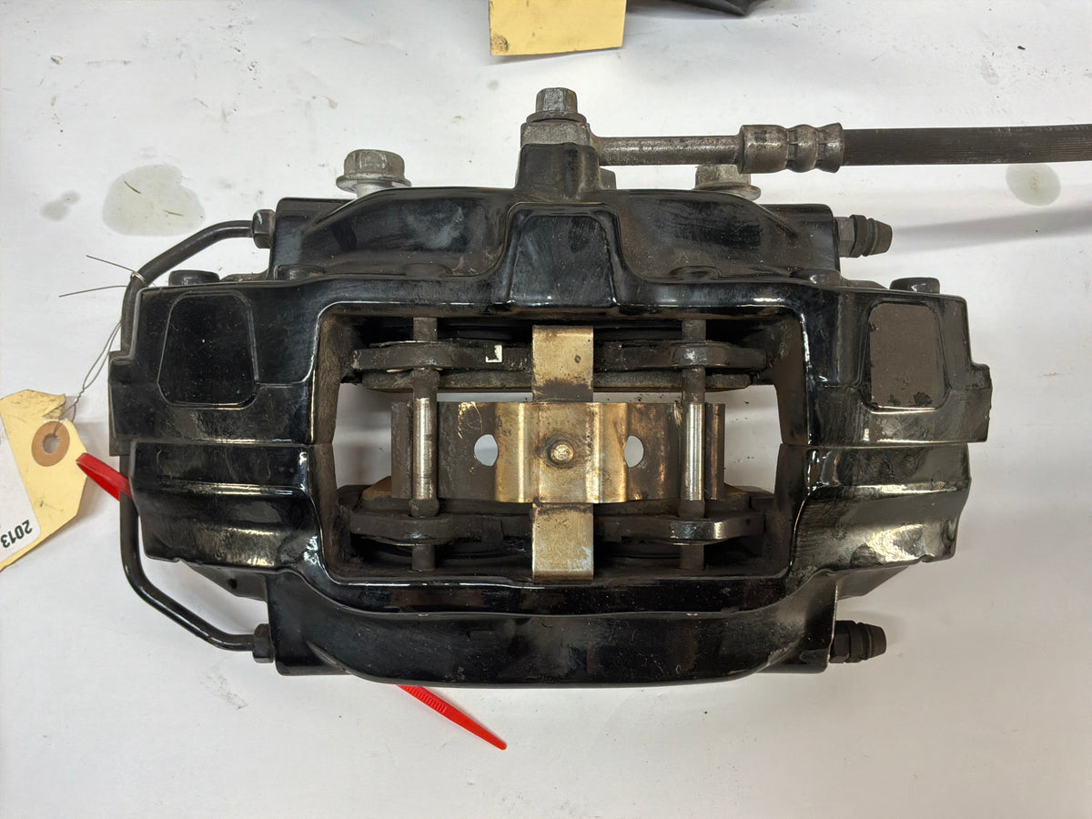 2013 Chevy Camaro 1LE Brembo Brake Calipers & Rotors Front and Rear OEM