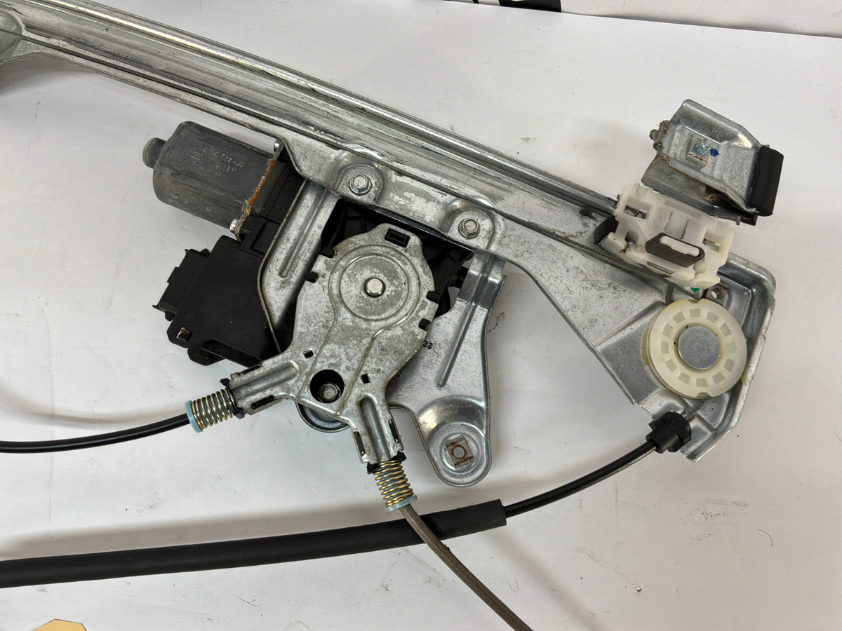 2009 Cadillac CTS-V LH Driver Window Regulator Motor OEM