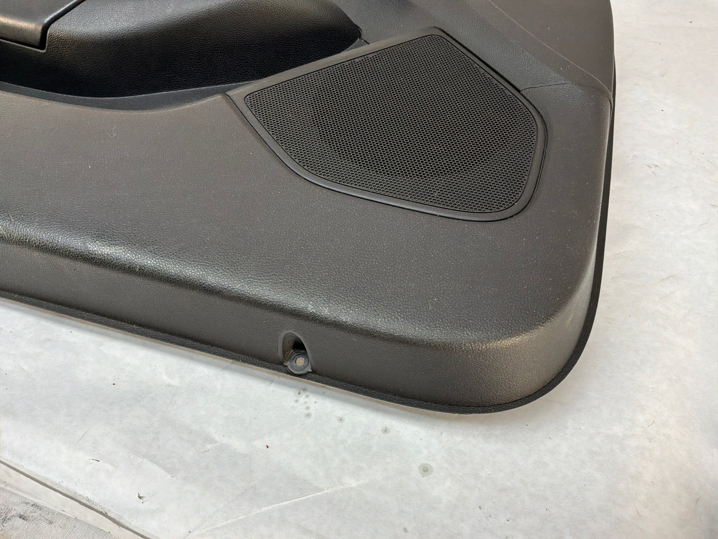 2014 Chevy Caprice PPV LH Driver Front Interior Door Panel Trim OEM