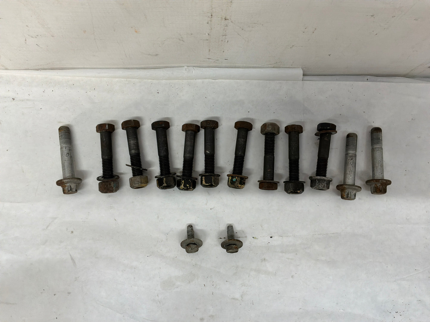 2004 Pontiac GTO Driveshaft Drive Shaft Propeller Hardware Nuts Bolts OEM