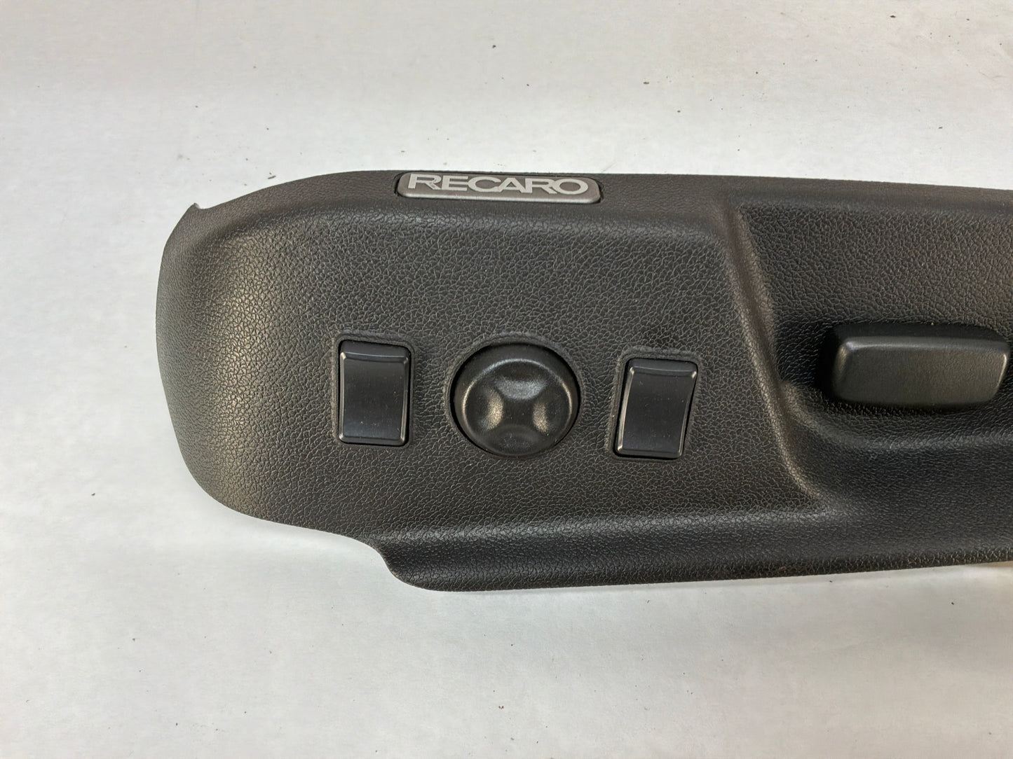 2011 Cadillac CTS-V Coupe LH Driver Recaro Front Seat Controls Buttons Outer Finish Panel OEM