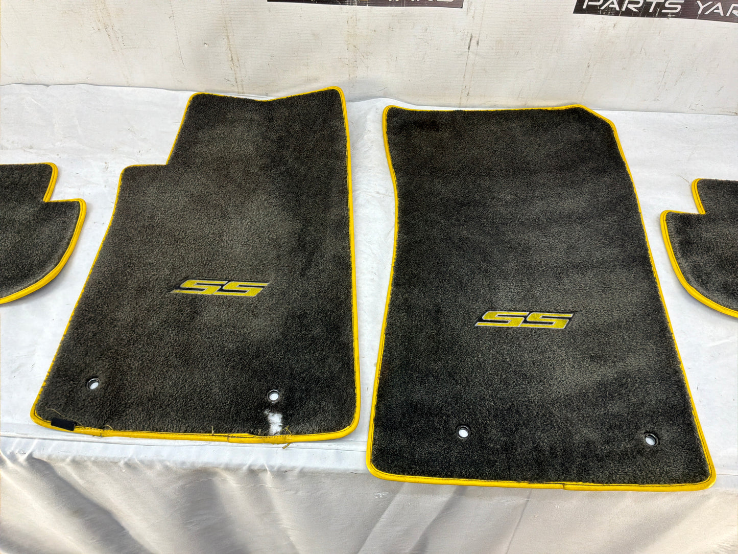 2010 Chevy Camaro SS Embordered Floor Mats Front and Rear - Day's Parts Yard