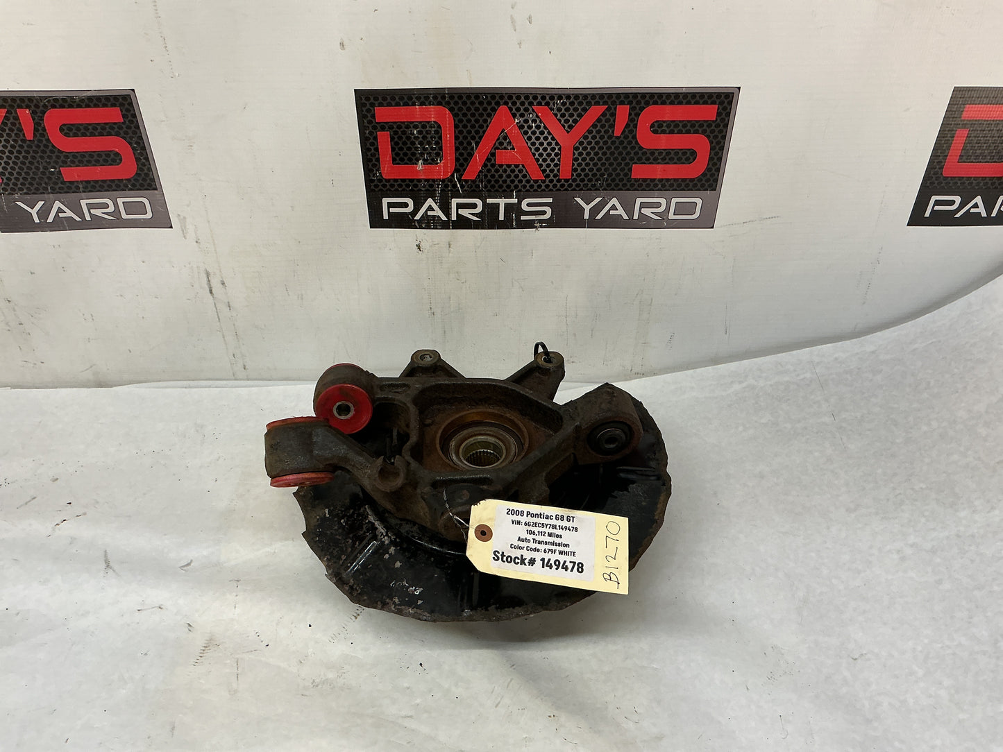 2008 Pontiac G8 GT LH Driver Rear Suspension Spindle Hub Knuckle OEM