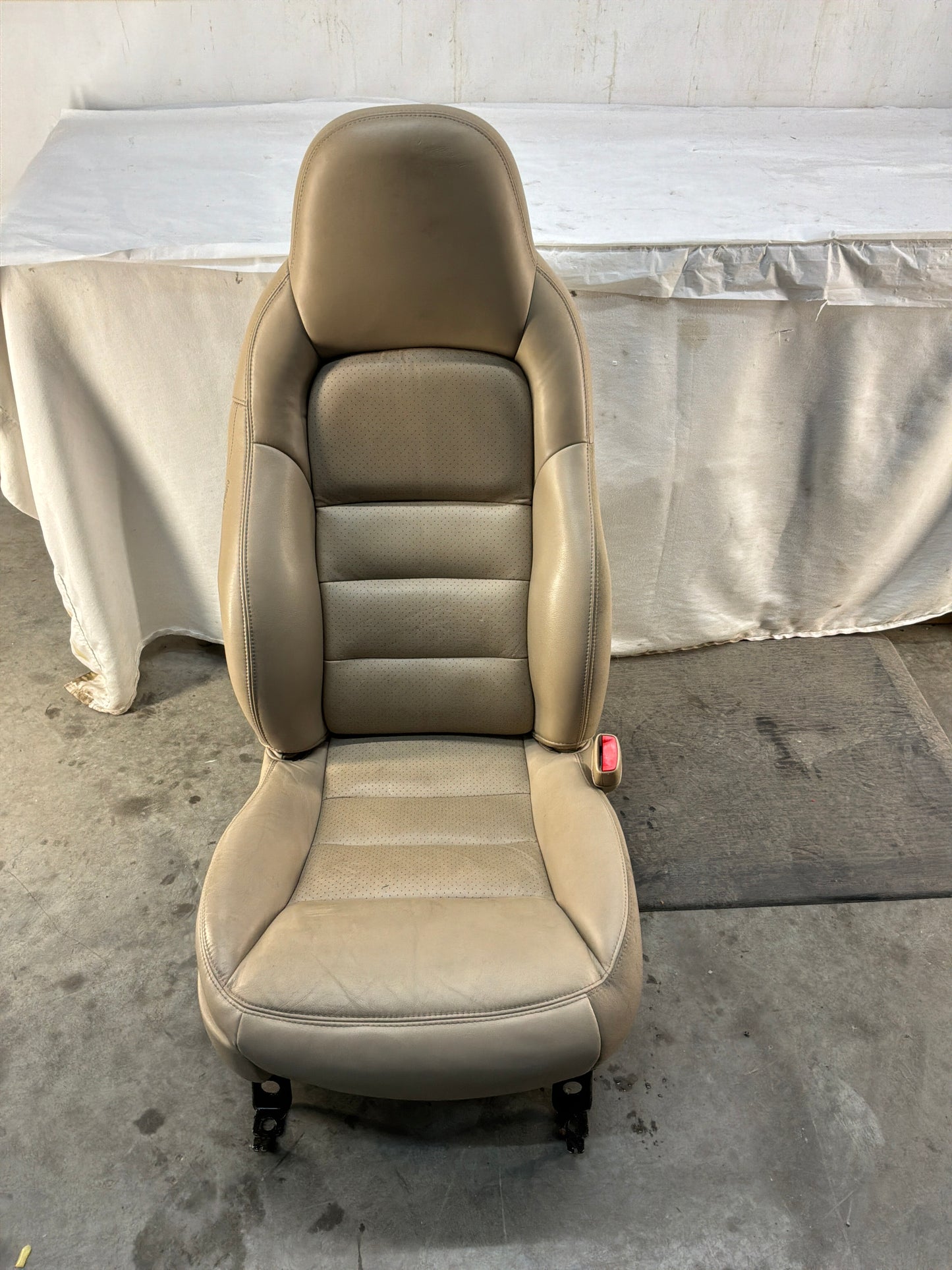 Seats - Day's Parts Yard