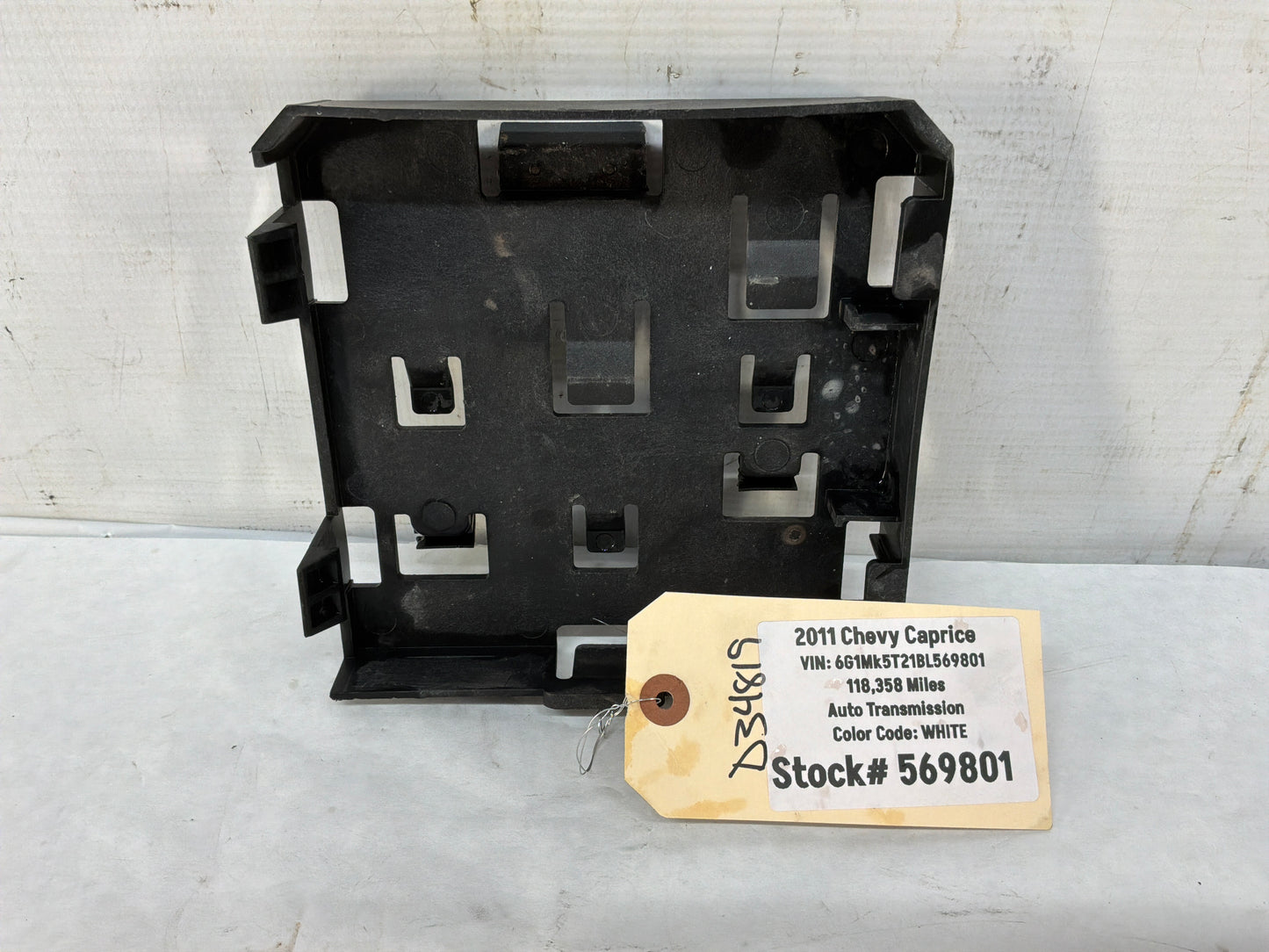 Bracket - Day's Parts Yard