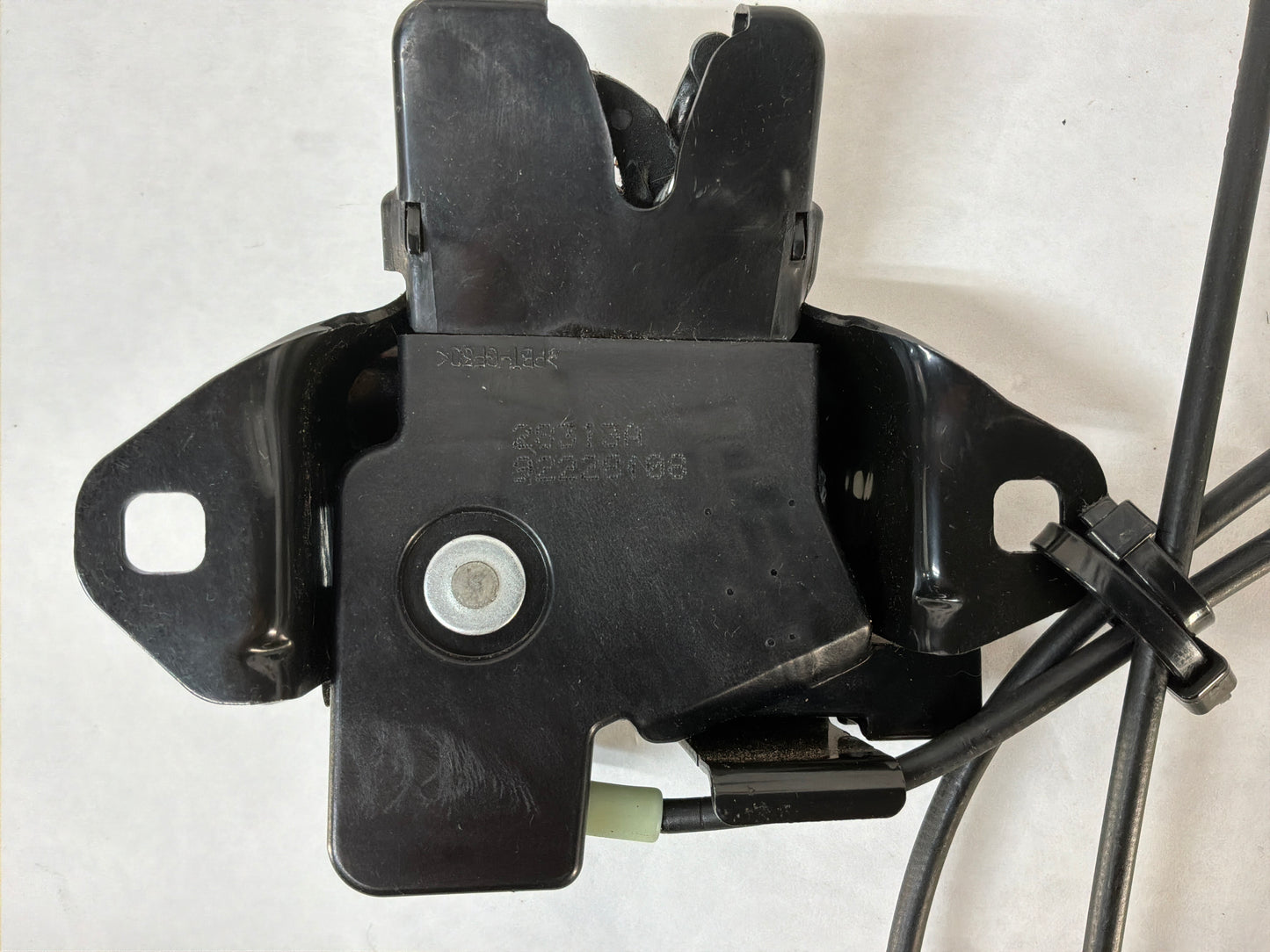 Trunk latch - Day's Parts Yard