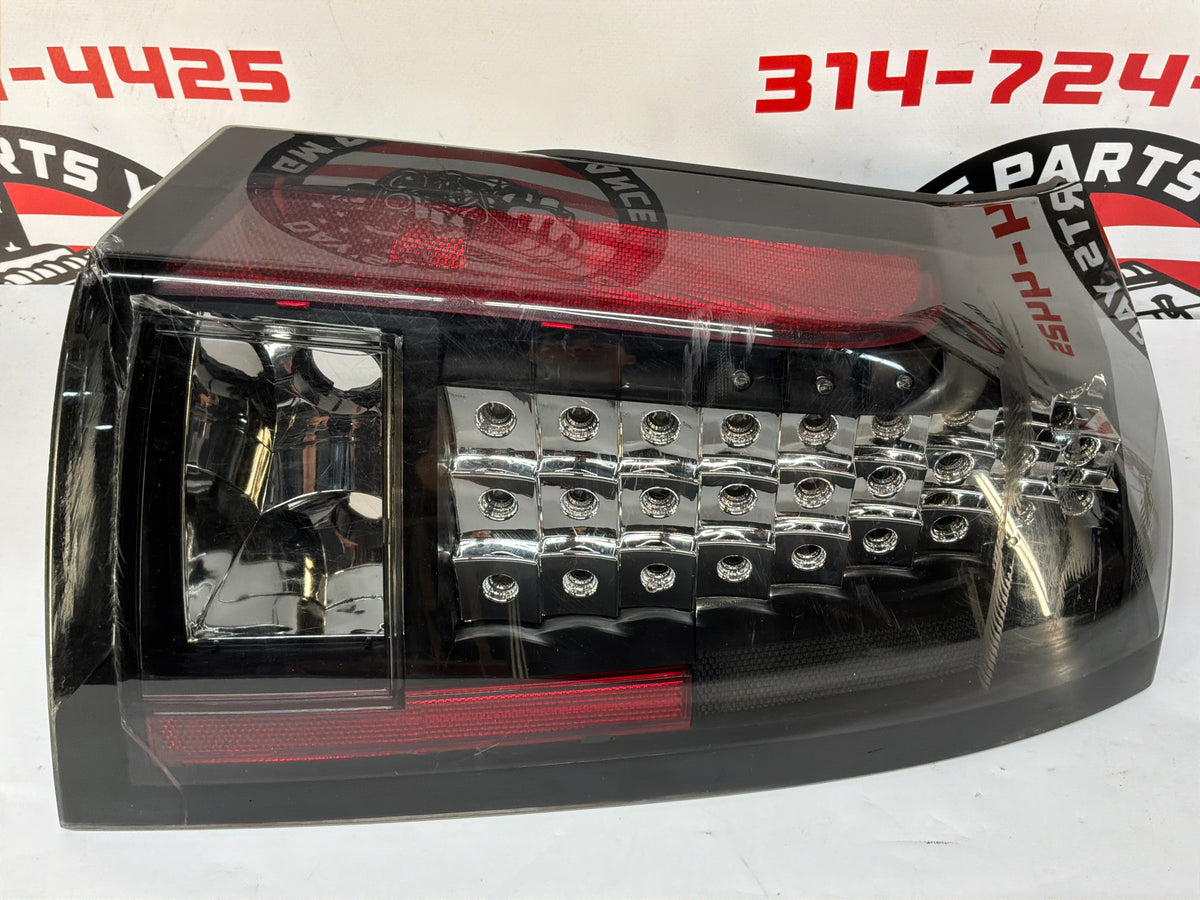 2006 Cadillac CTS-V RH & LH Aftermarket Taillight Tail Light Lamp