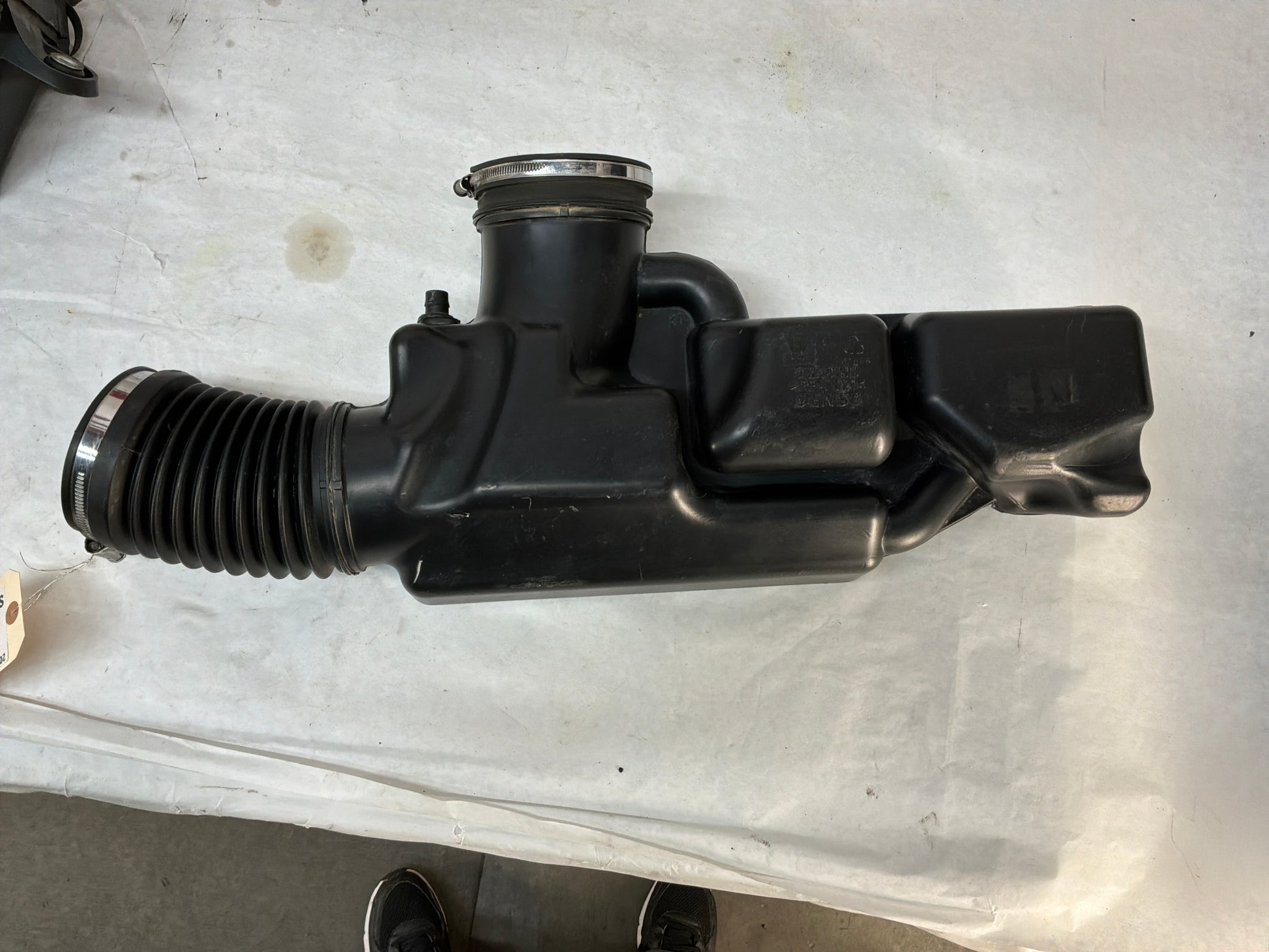 Cold air intake - Day's Parts Yard