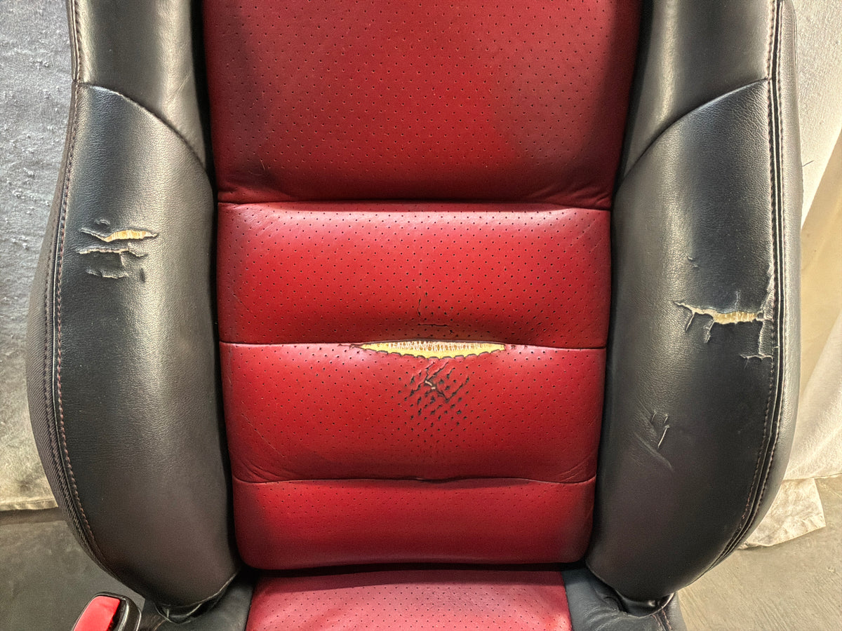2007 Chevy C6 Corvette Convertible Seats RH & LH Front Seats OEM Red & Black