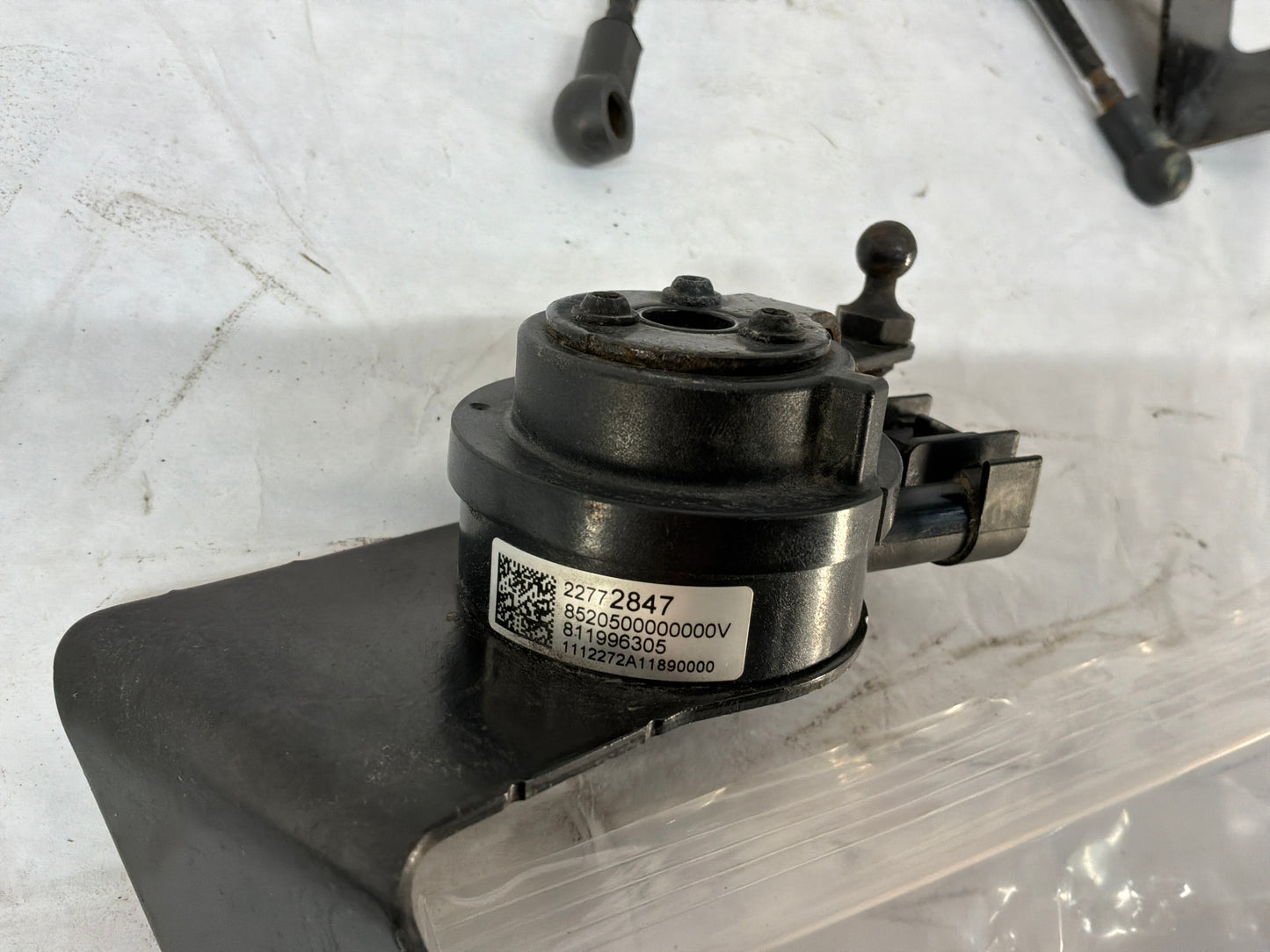 Rear ride height sensor - Day's Parts Yard