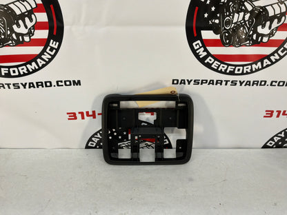 2013 Chevy Camaro 1LE Overhead Over Head Console Dome Light Frame Bezel Bracket OEM