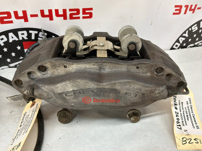 2014 Chevy Camaro SS RH & LH Front Brembo Brake Calipers OEM