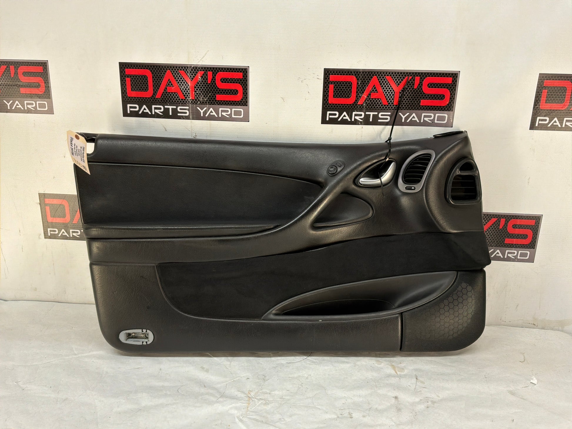 Lh front door panel - Day's Parts Yard