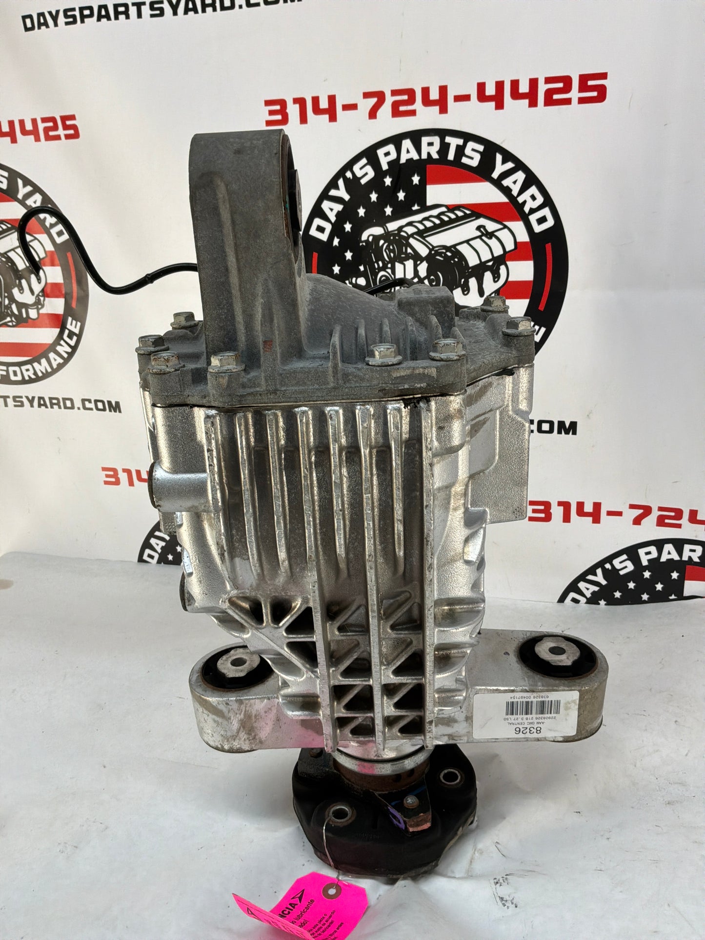 2010 Chevy Camaro SS 3.27 LSD Rear End Axle Differential Carrier OEM