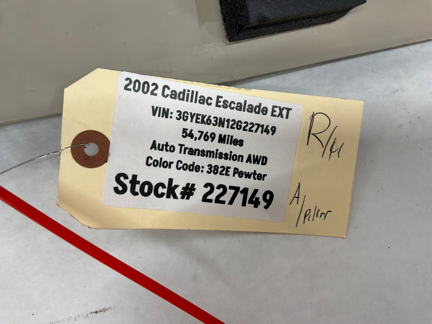 2002 Cadillac Escalade EXT RH & LH A Pillars OEM