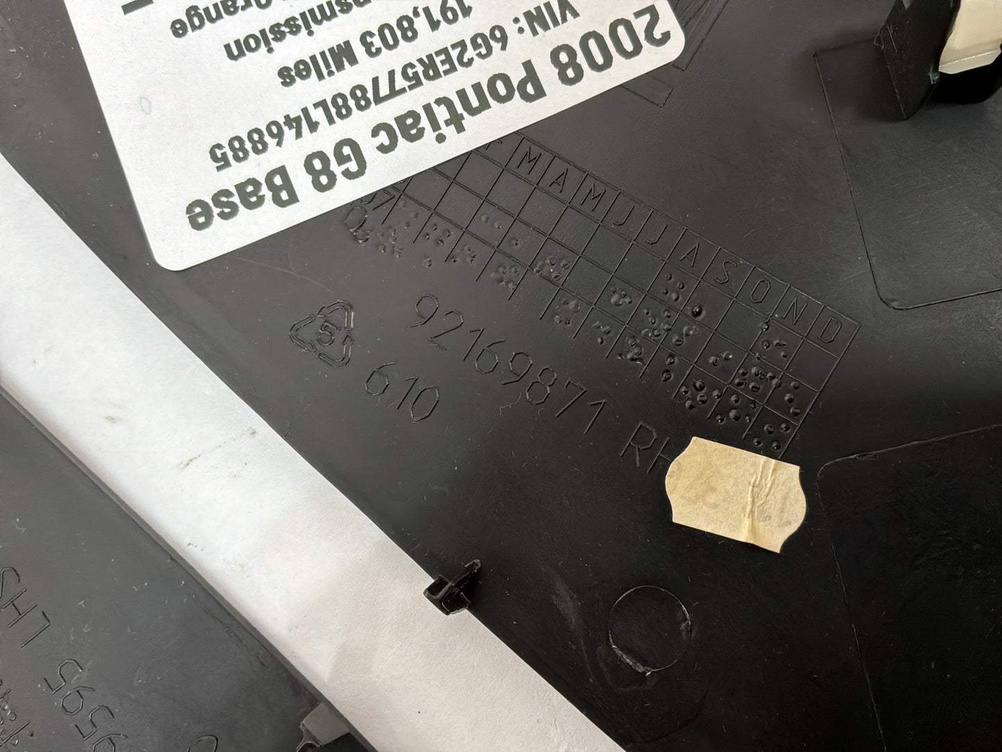 2008 Pontiac G8 Base RH & LH Dash Trim End Caps OEM