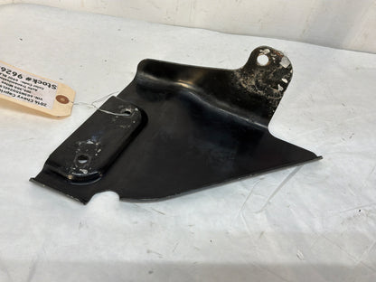 Bracket lh - Day's Parts Yard