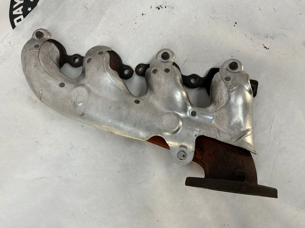 2015 Chevy Camaro SS 1LE RH & LH Factory Exhaust Manifolds OEM