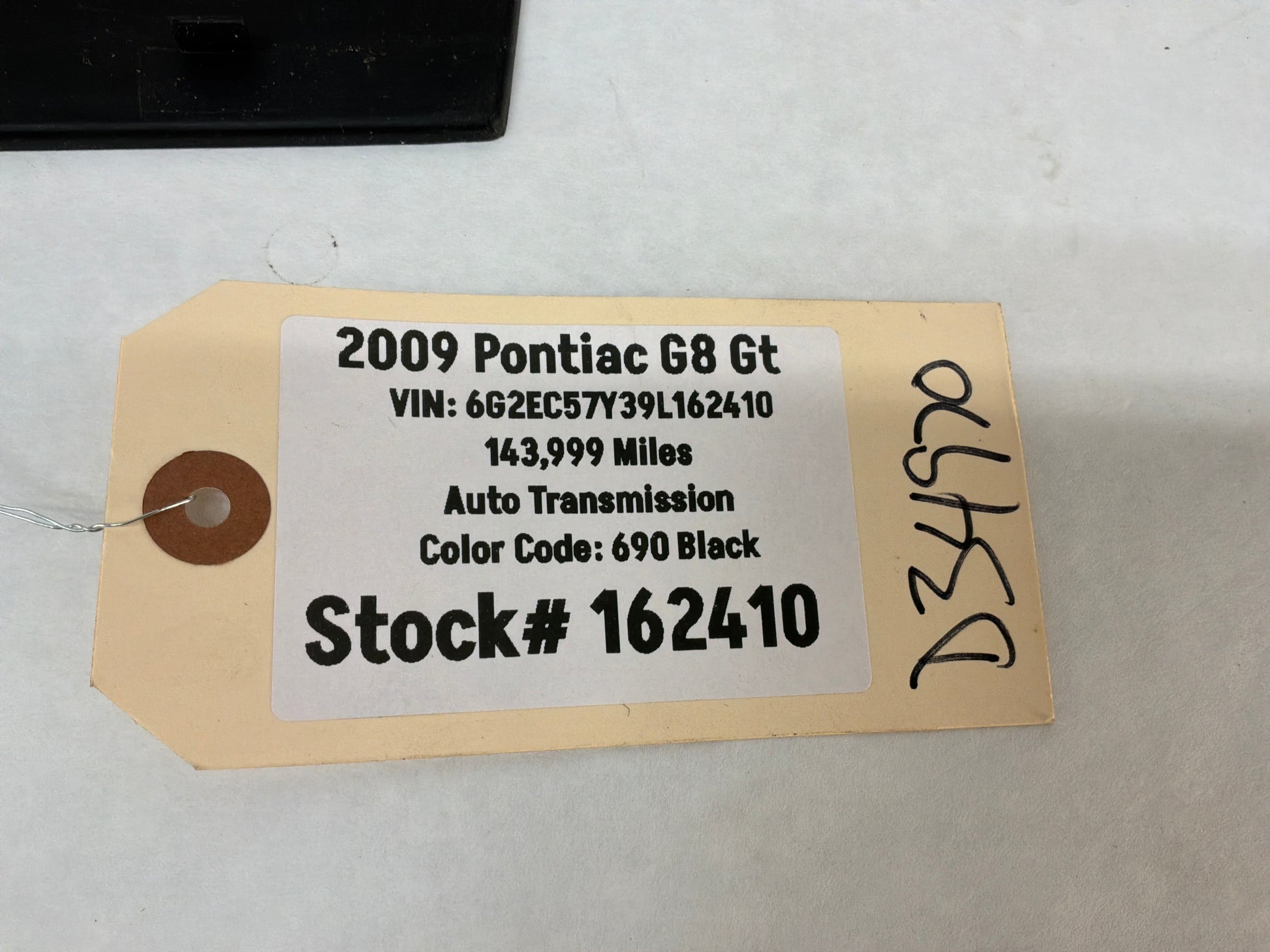 2009 Pontiac G8 GT Center Dash Radio Bezel Trim Molding Panel Speaker Grille OEM - Day's Parts Yard