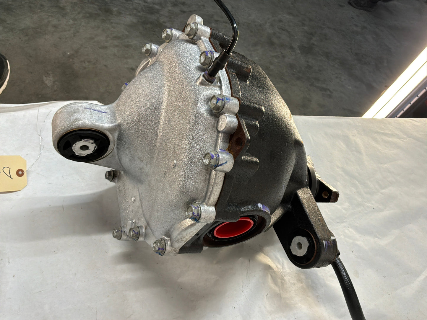 2014 Chevy Camaro ZL1 3.73 LSD Rear End Axle Differential Carrier OEM 38k Miles