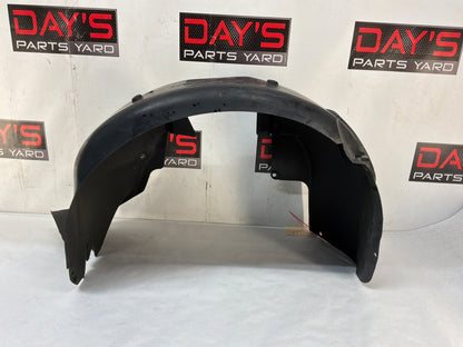 Front rh wheel liner - Day's Parts Yard
