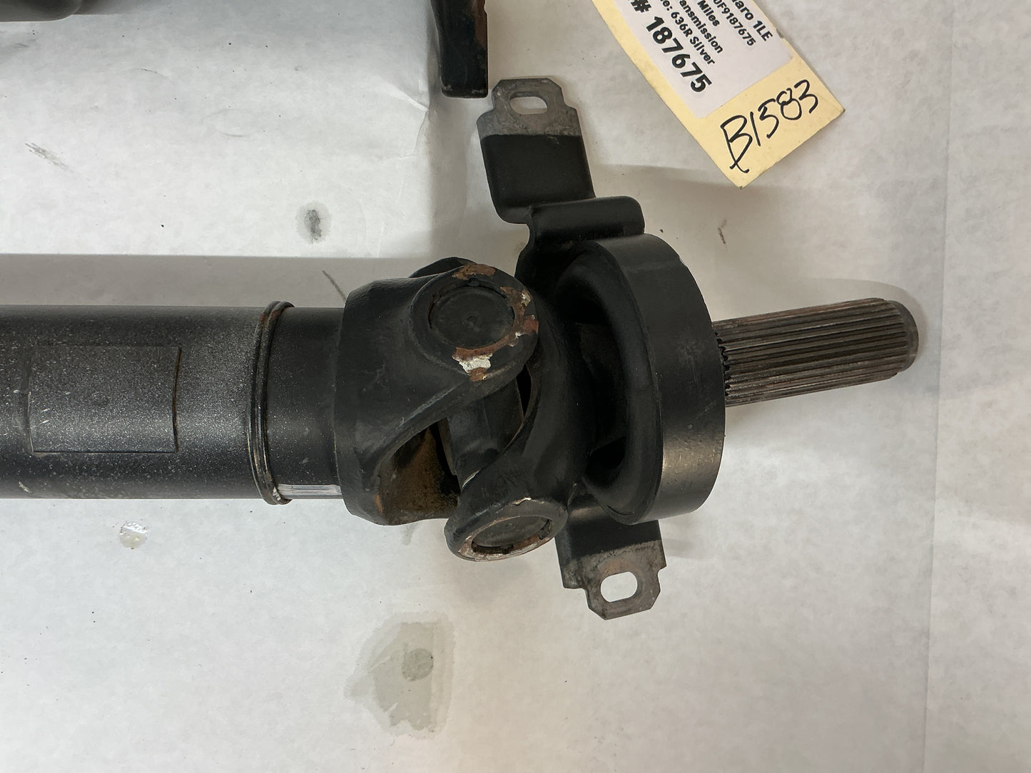 2015 Chevrolet Camaro SS 1LE Driveshaft Drive Propeller Shaft Line OEM