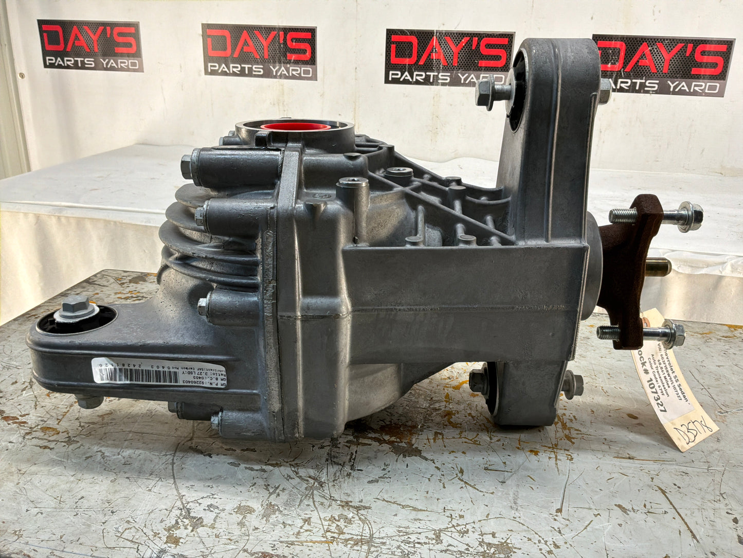 Rear differential - Day's Parts Yard