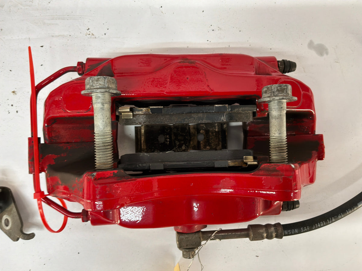 2015 Chevrolet Camaro SS 1LE RH & LH Rear Brembo Brake Calipers