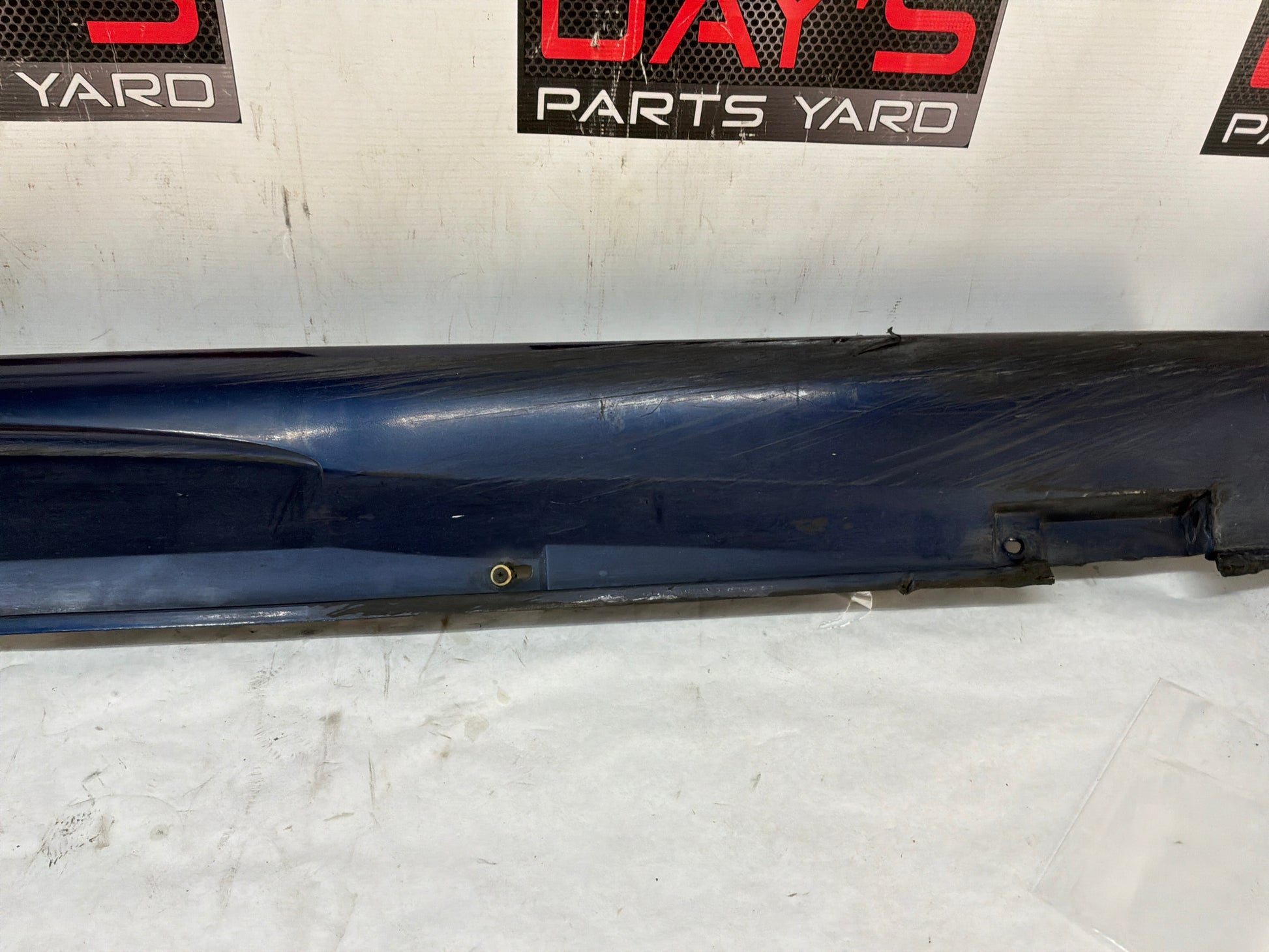 Rh rocker panel - Day's Parts Yard