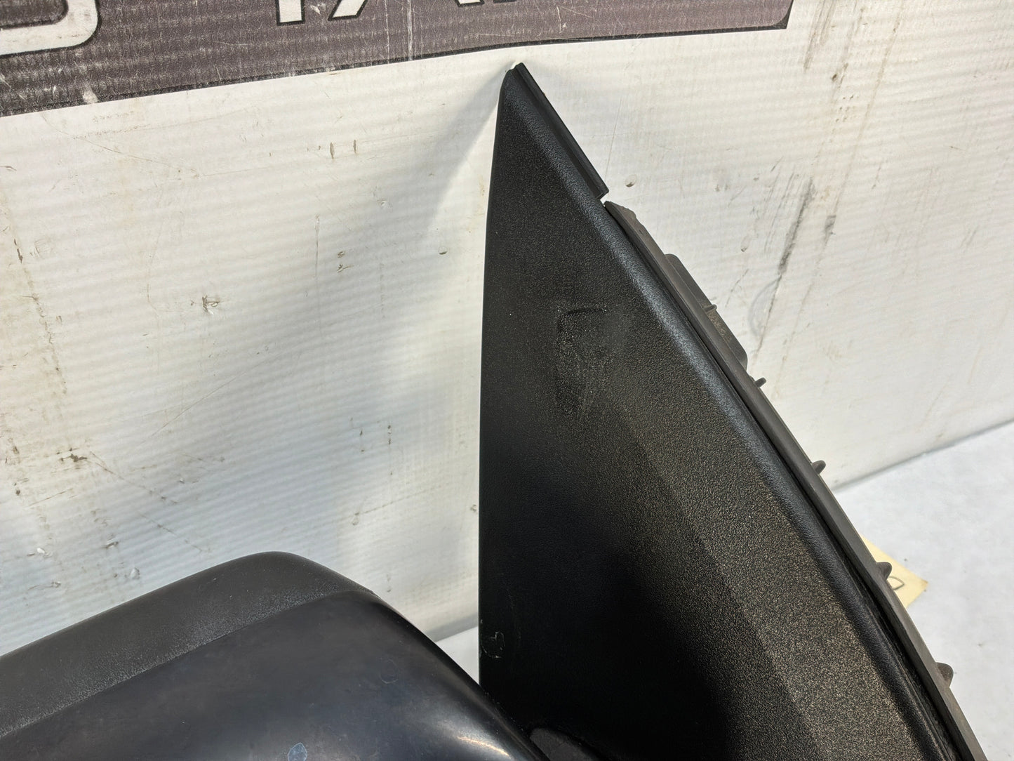 2008 Pontiac G8 GT RH Passenger Exterior Out Side Mirror Black OEM